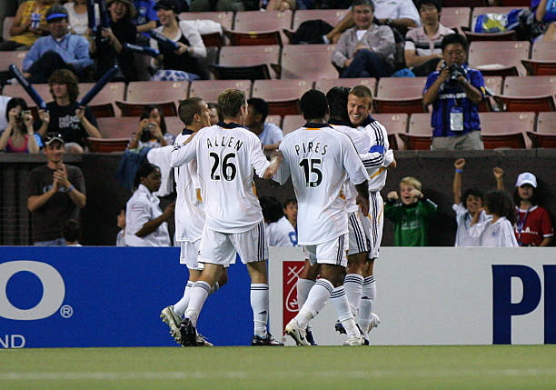 日益饱和的 日益饱和的